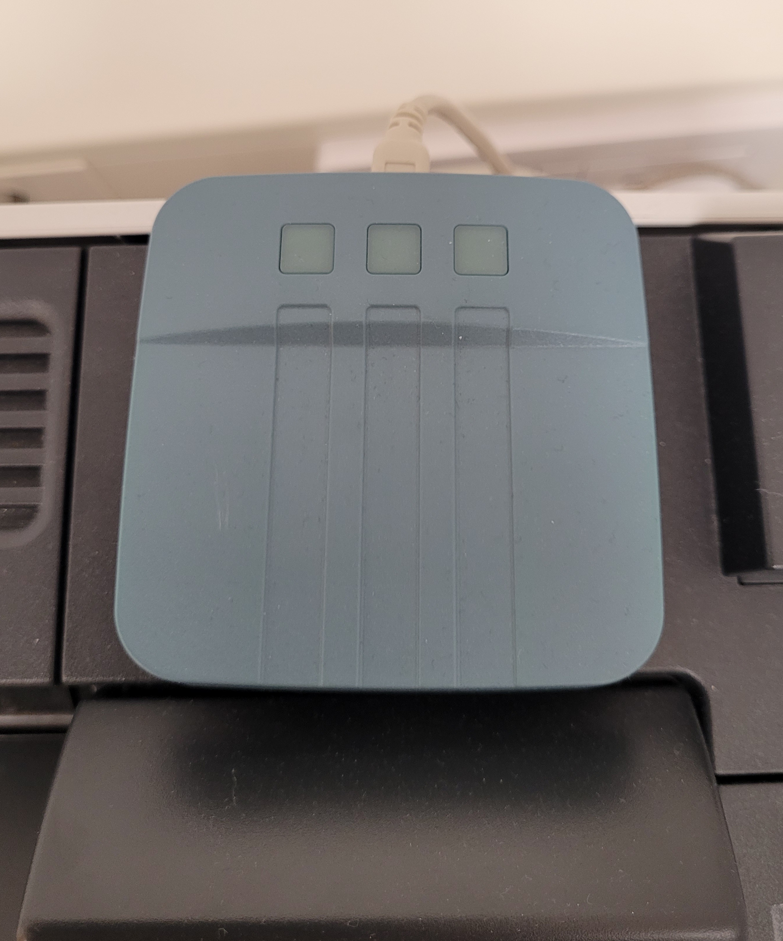 Blue card reader.